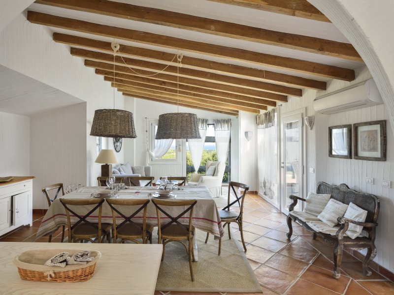 Wohnzimmer + Esstisch Wohnzimmer + Esstisch