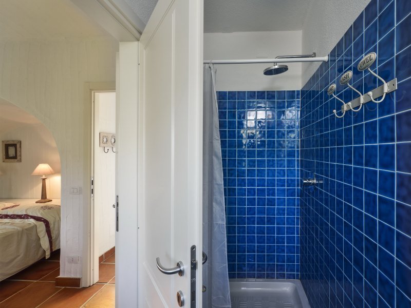 Bad ensuite 1 Bad ensuite 1
