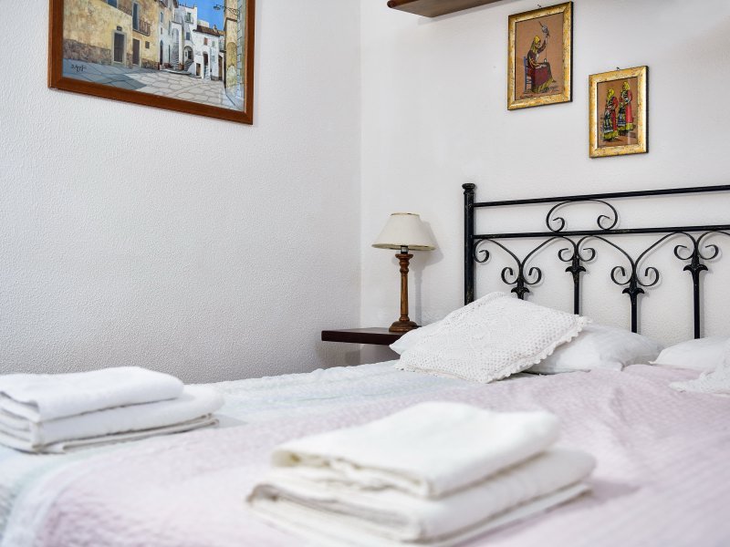Schlafzimmer 1 mit Doppelbett Schlafzimmer 1 mit Doppelbett
