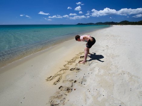 Weißer Sandstrand an der Costa Rei