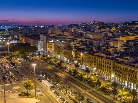 Die Hauptstadt von Sardinien, Cagliari, ist nur 30 km entfernt und einen Besuch wert