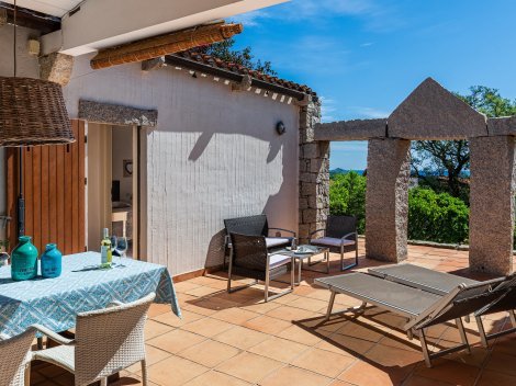 Mittelpunkt des mediterranen Lebens ist die Terrasse